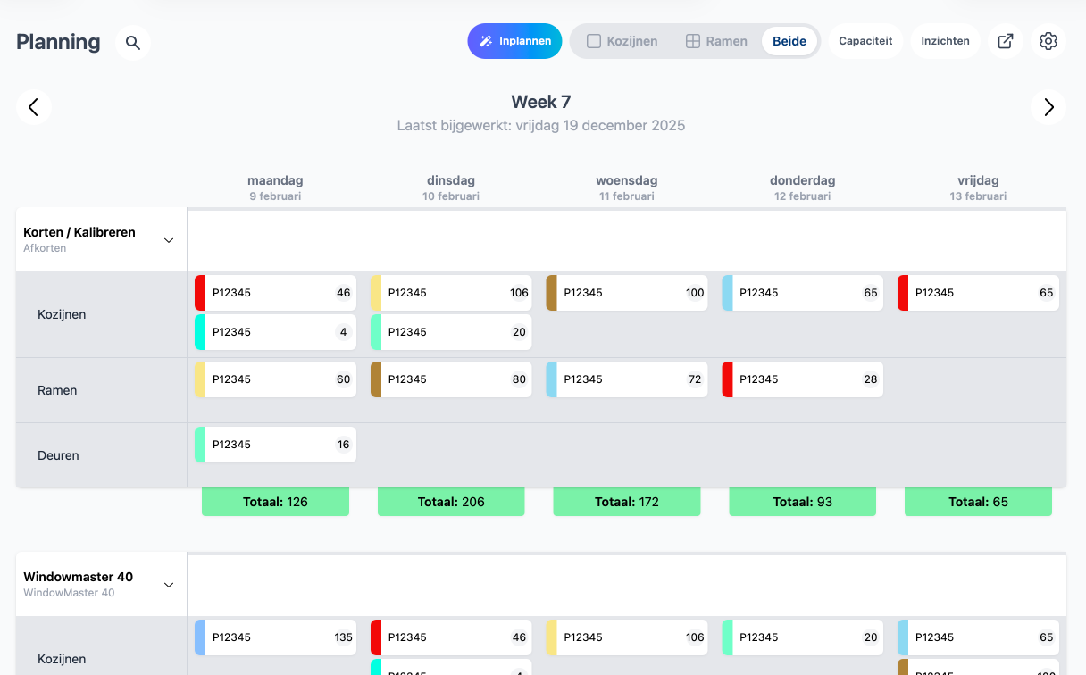 Struxio planningsmodule met week-overzicht, machinegroepen en projectkleuren